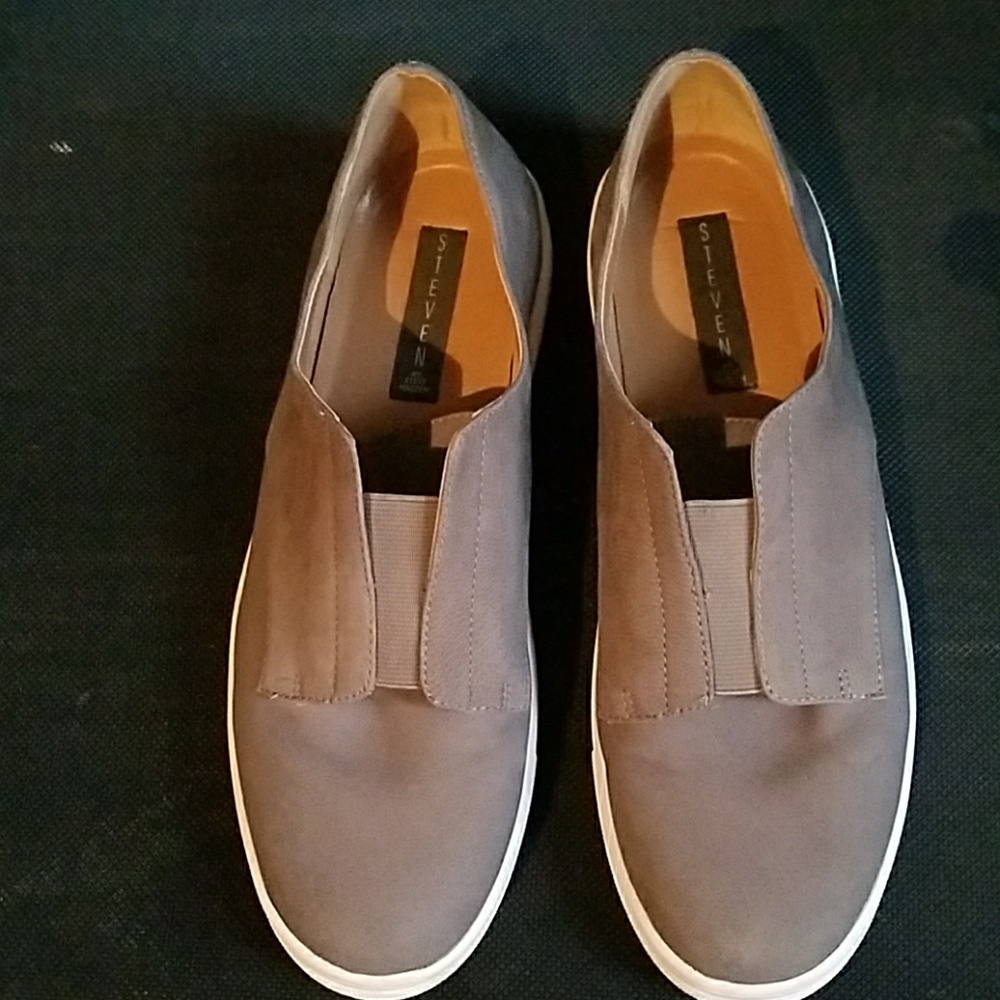 Steve Madden shoes
